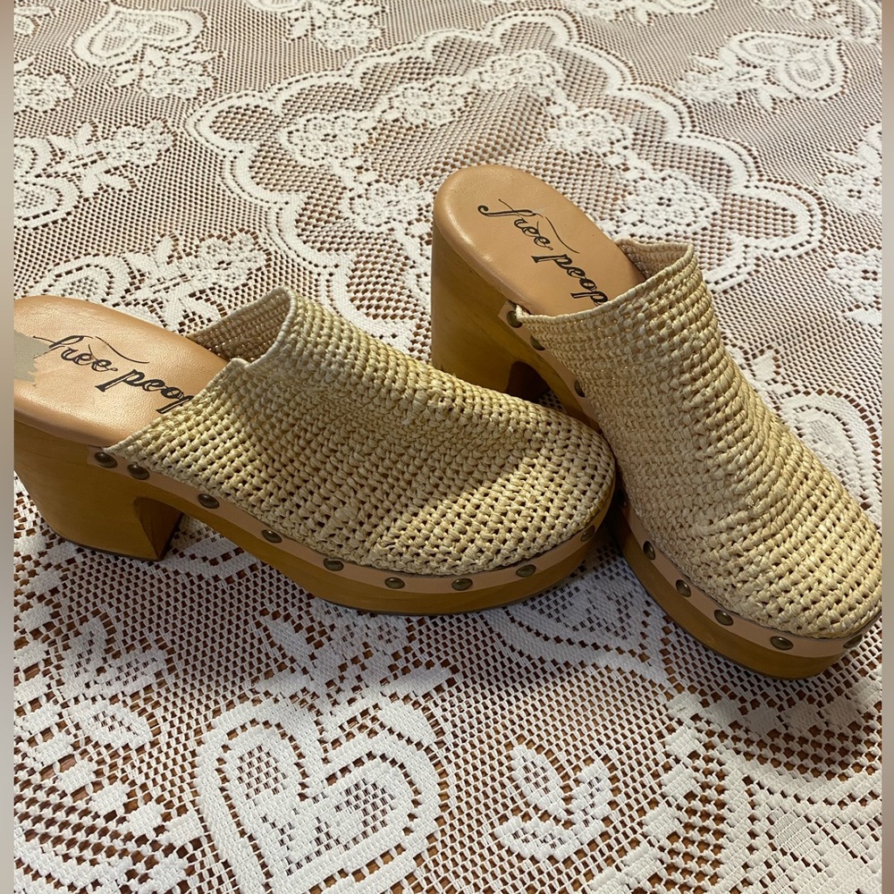 Free People Claudia Crochet Platform Clogs